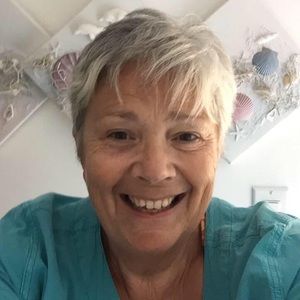 Meet your Posher, Julie